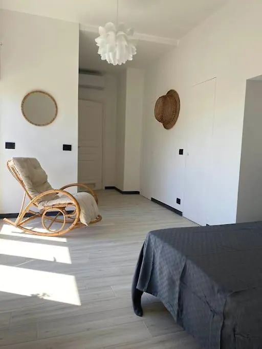 Shiverty Apartment بييفي ليجوري 0*,